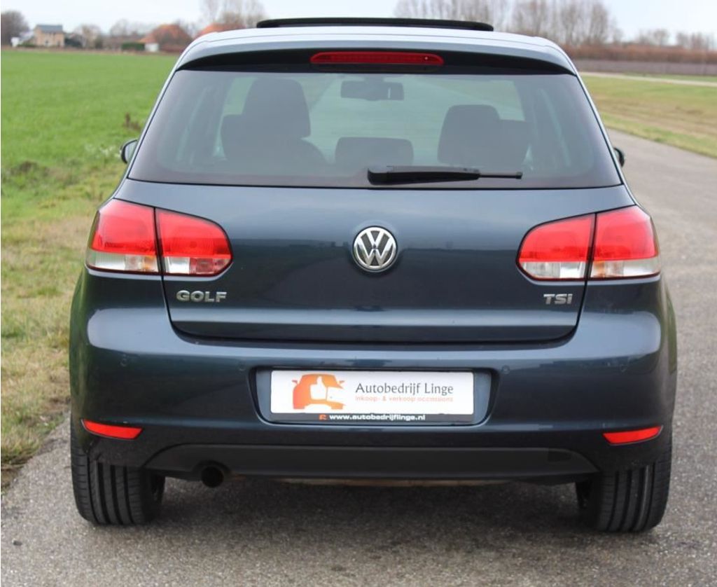Vw Golf Vi Variant 1.2 Tsi Match Volkswagen Golf 1.2 TSI MATCH / 105 PK / DAKRAAM / DEALER!!