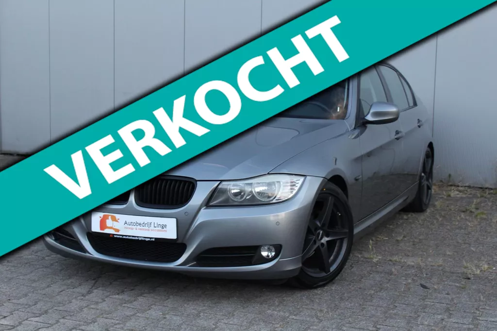 BMW 3-serie 320i High Executive / Navi / Schuifdak / Dealer!